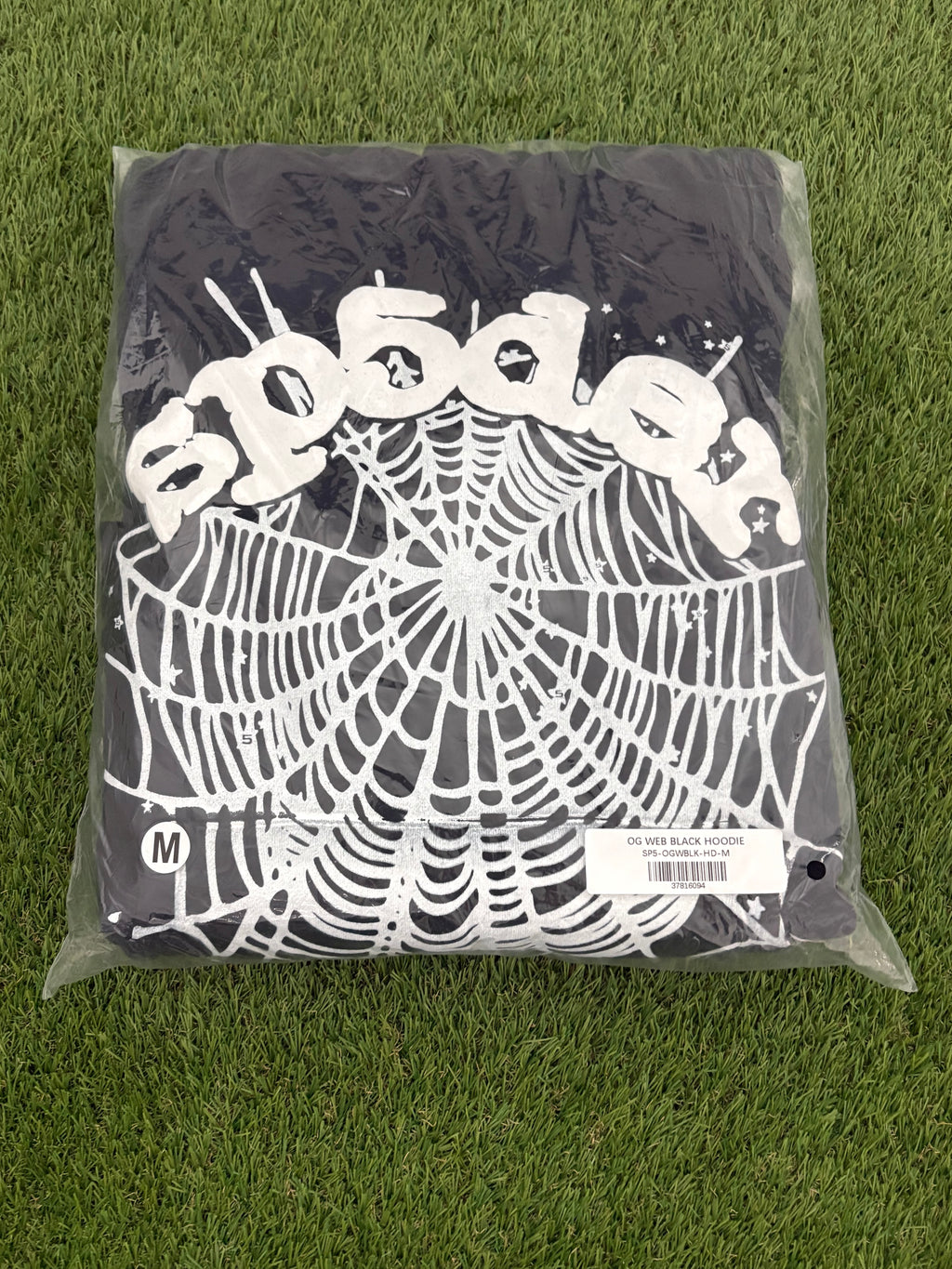 Affordable black and white Sp5der